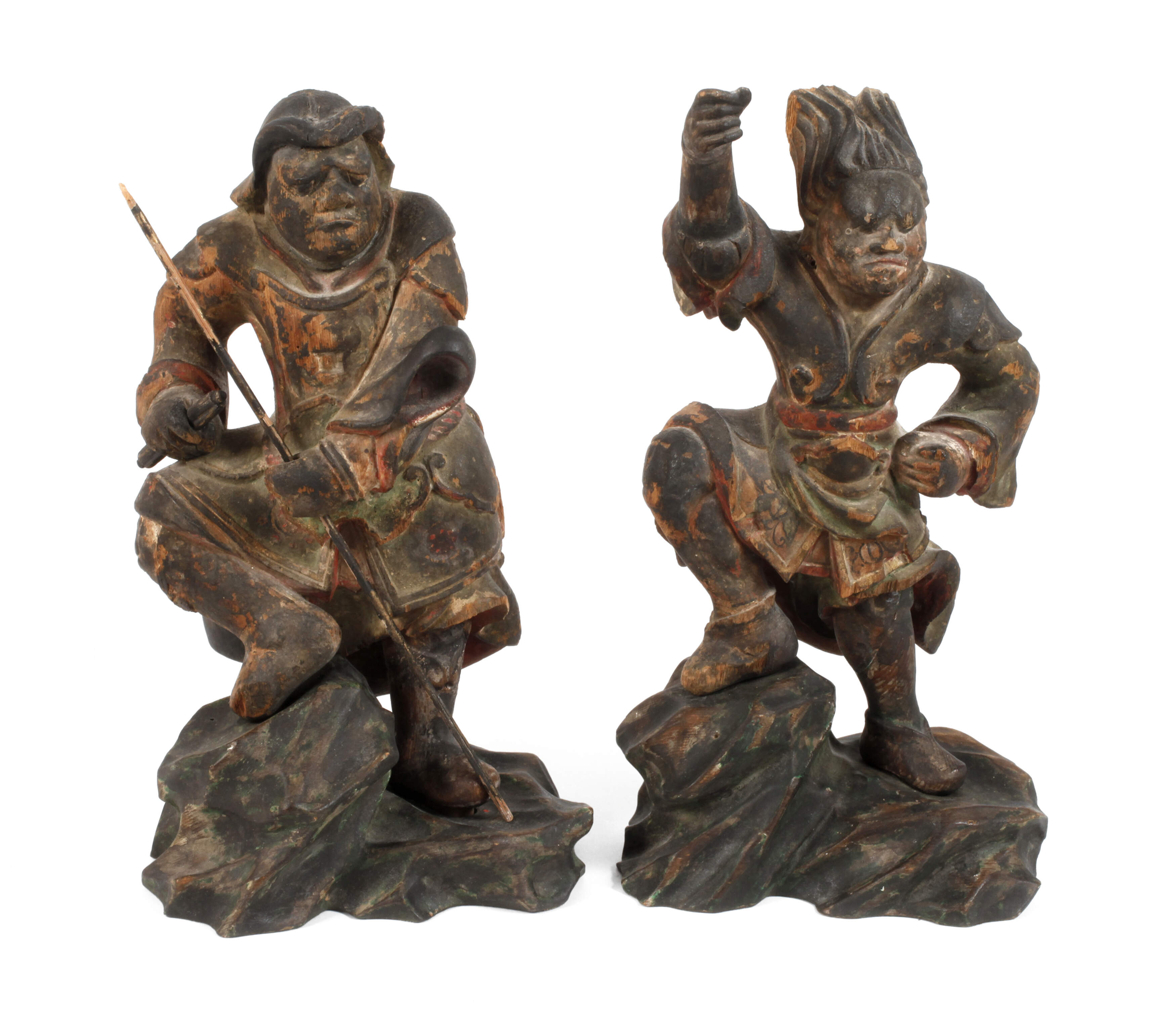 Zwei geschnitzte Figuren
