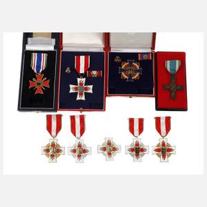 Konvolut Feuerwehr-Ehrenzeichen BRD
