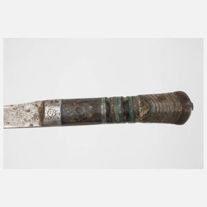 Zwei Gürtelmesser
