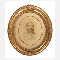 Portraitfoto eines Husarenoffiziers111