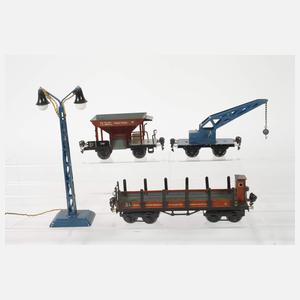 Konvolut Märklin Güterwagen und Bogenlampe