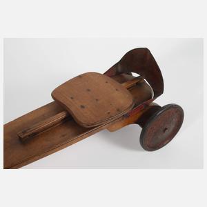 Kinderfahrzeug "Auto-Skiff"
