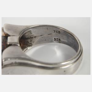 Ring mit Princesscutdiamant von ca. 3 ct