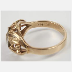 Prächtiger Damenring mit Diamant von ca. 1,8 ct