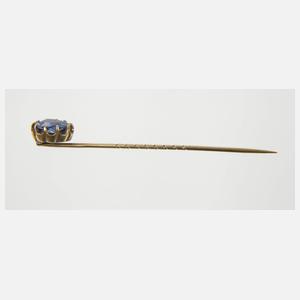 Krawattennadel mit Saphir