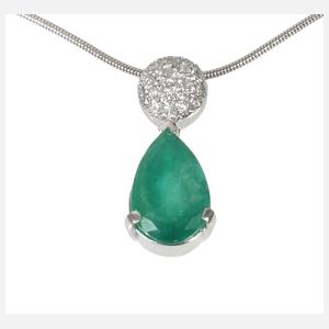 Anhänger mit Smaragd und Brillanten an Kette