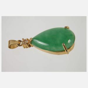 Anhänger mit grüner Jade