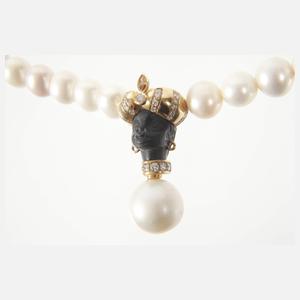 Aufwendiges Perlencollier mit Brillanten