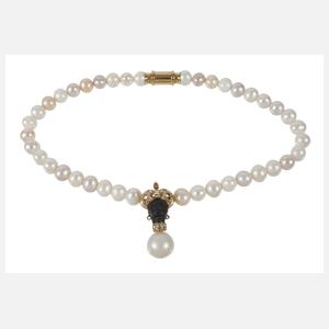 Aufwendiges Perlencollier mit Brillanten