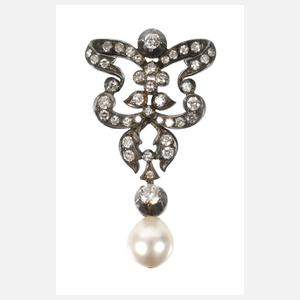 Schleifenbrosche mit Brillanten und Perle