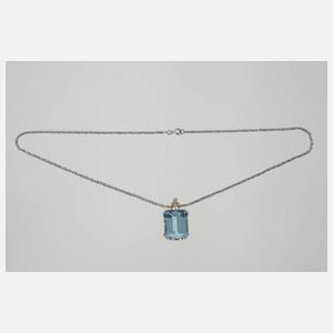 Anhänger mit Blautopas und Diamanten