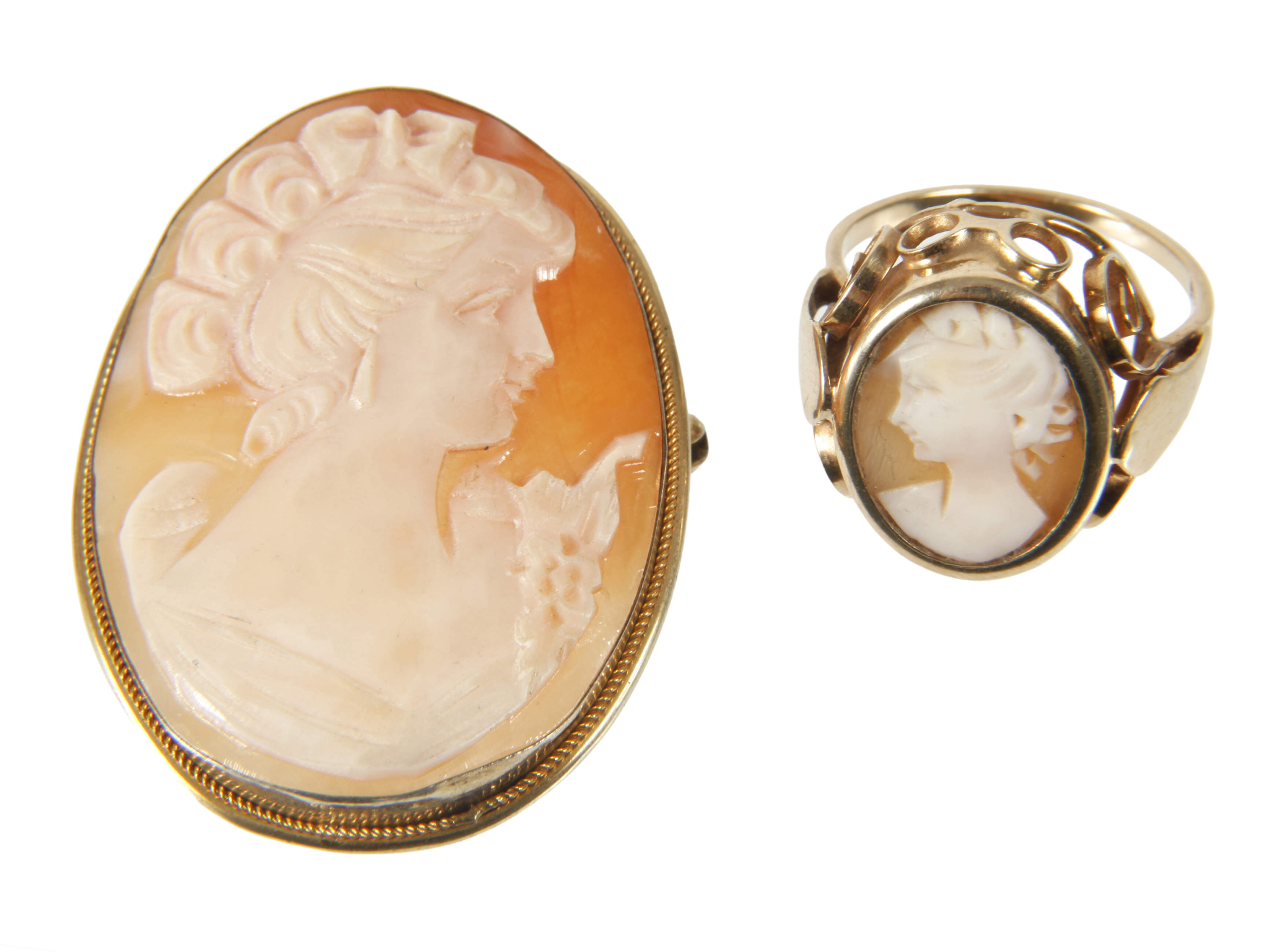 Ring und Brosche mit Kamee