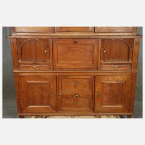 Klassizistischer Kontorschrank