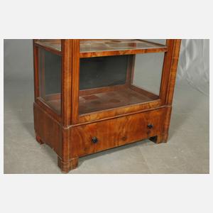 Vitrine Spätbiedermeier