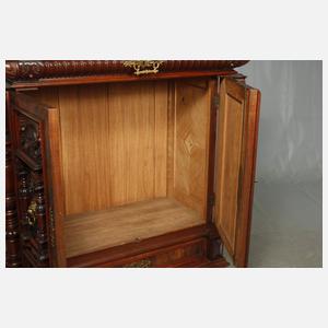 Feines Vertiko Historismus