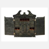 Kabinettschrank im Barockstil111