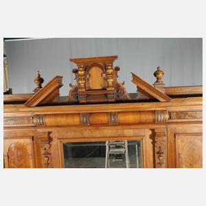 Kleiderschrank Historismus