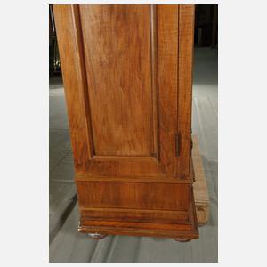 Kleiderschrank Historismus