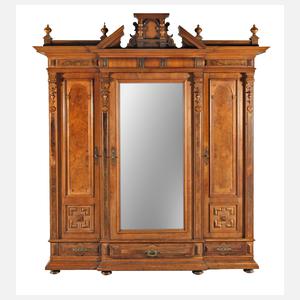 Kleiderschrank Historismus