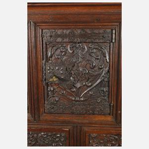 Stollenschrank im Renaissancestil