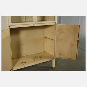 Arztschrank