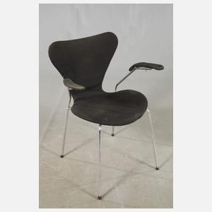 Arne Jacobsen, sechs Armlehnstühle "Serie 7"