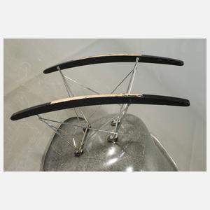 Charles Eames, Schaukelstuhl "RAR"