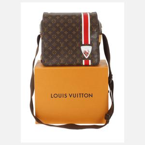 Louis Vuitton Monogram China Run