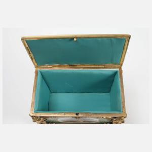 Prunkschatulle im Sévres-Stil