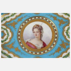 Sèvres kleine Portraitschale "Duchesse du Maine"