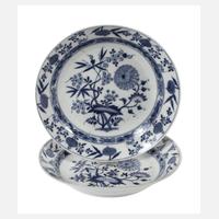 Meissen zwei Schalen "Zwiebelmuster"111