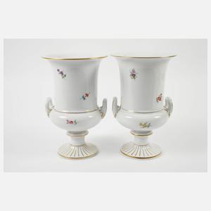 Meissen Paar Kratervasen Blumenmalerei