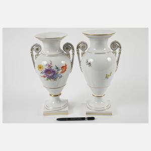 Meissen Paar Amphorenvasen Blumenmalerei