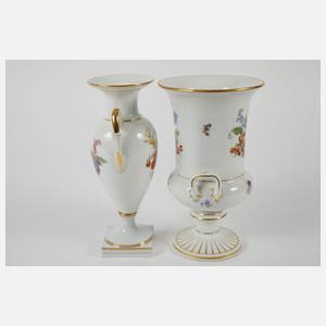 Meissen zwei Prunkvasen Blumenmalerei