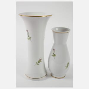 Meissen vier Vasen "Weiße Rose mit Purpurkern"