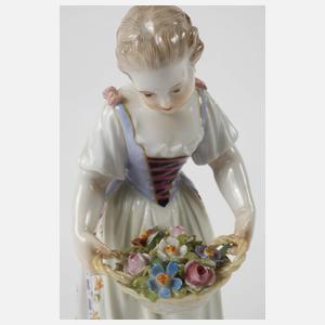 Meissen "Gärtnerkind mit Blumenkorb"