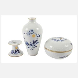 Meissen Konvolut "Blaue Orchidee mit Goldsonne"