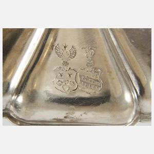 Silbertazza aus Adelsbesitz