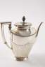 Kaffee- und Teekanne im Queen-Anne-Stil
