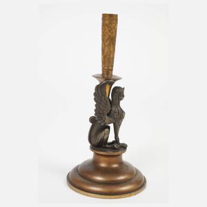 Kleine Vase mit Sphinx