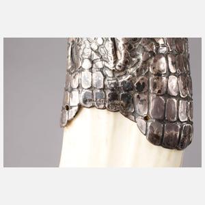 Figürlicher Zigarrenabschneider Walrosszahn