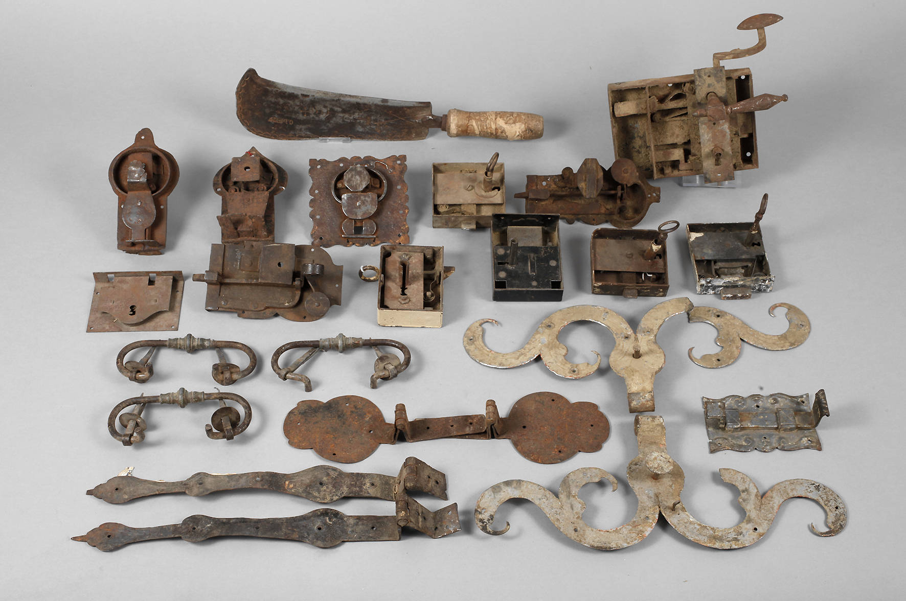 Konvolute Beschläge und Schlösser