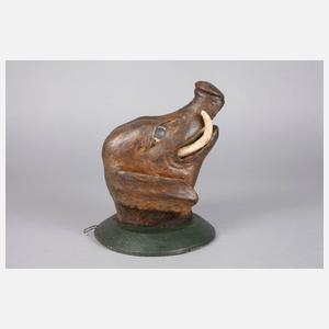 Geschnitzte Jagdtrophäe