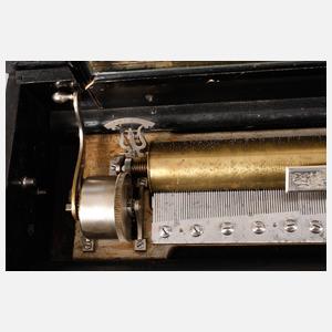 Große Walzenspieldose