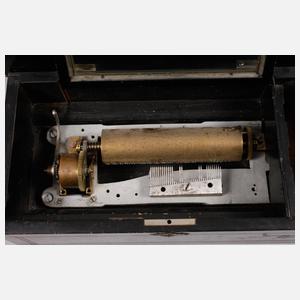 Vier Walzenspieldosen