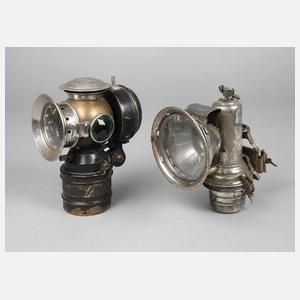 Zwei Karbidlampen