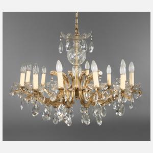 Großer Deckenlüster