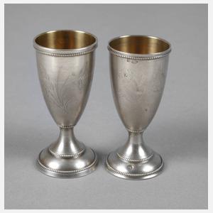 Zwei Schnapsbecher Silber