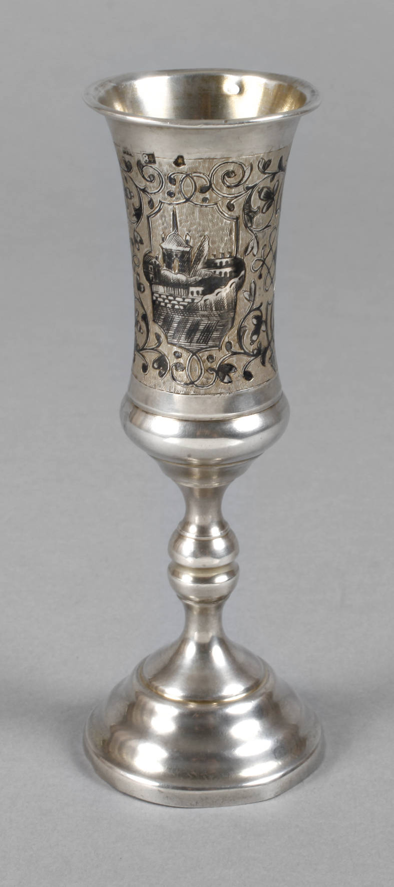 Schnapskelch Russland