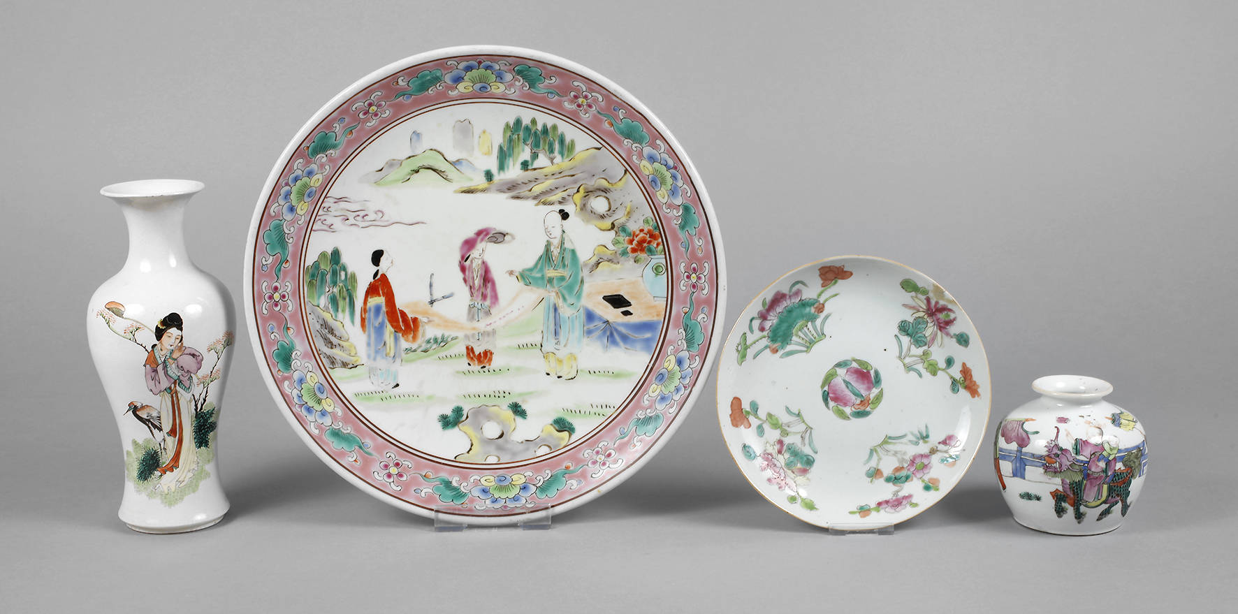 Vier Teile Famille rose